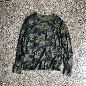 Aeropostale camo print long sleeve size L